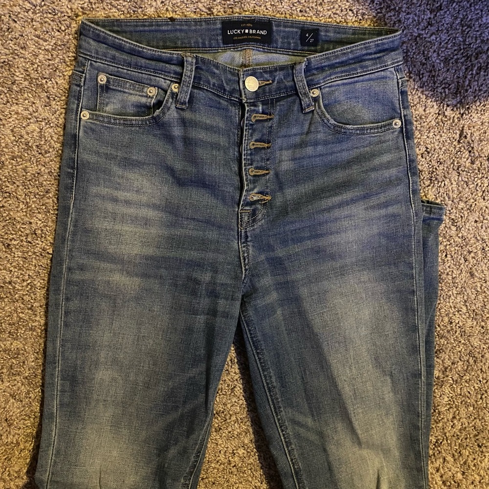 Lucky brand jeans size 4/27 amazing condition!